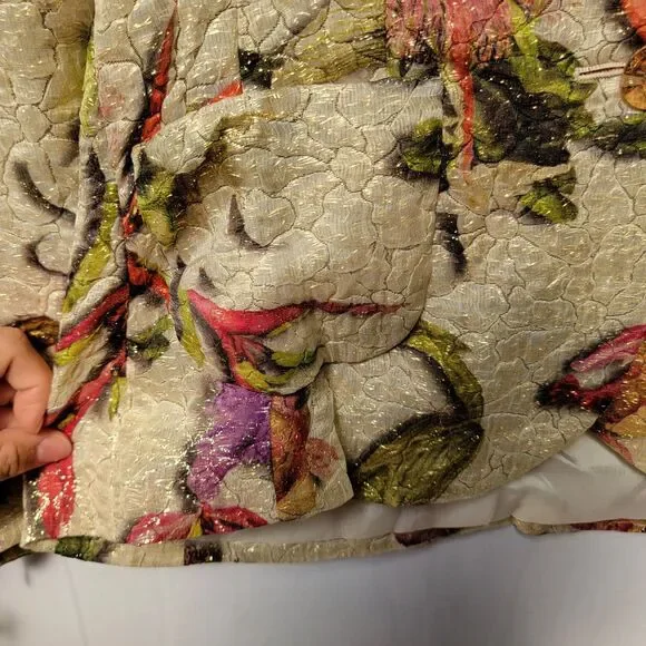 Gorgeous Escada Silk Blend Cream Gold Embossed Floral Blazer US 4 EU 36